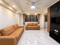 Blk 221 Kovan Green (Hougang), HDB Executive #622572171